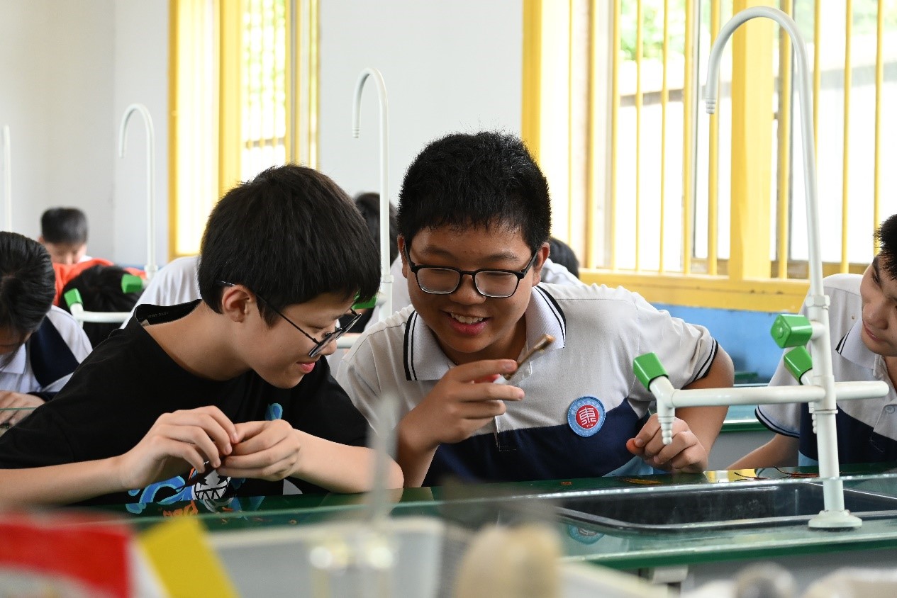 5b16caa04b054bc393037f6816e17518.jpg 5b16caa04b054bc393037f6816e17518.jpg