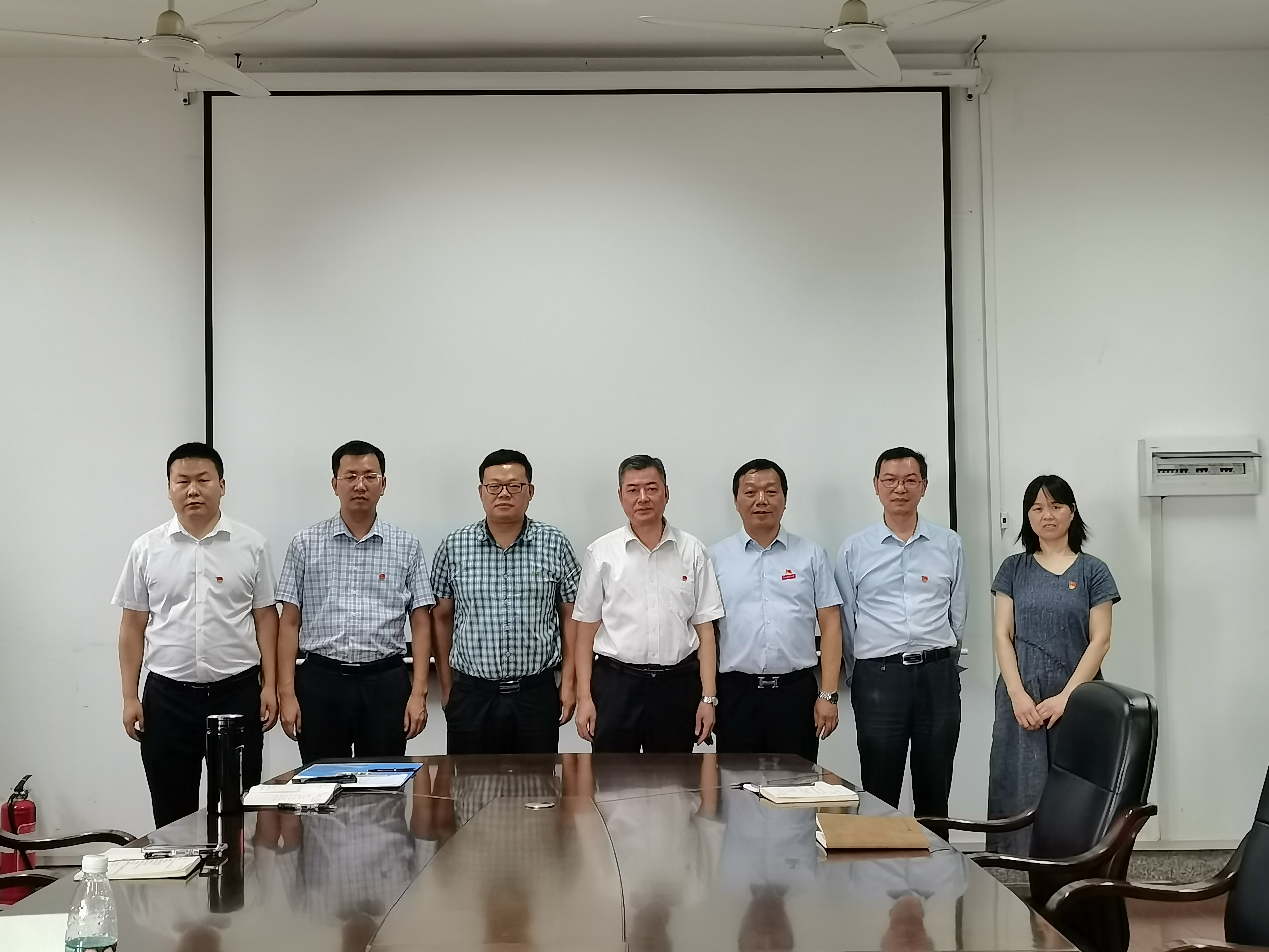 e4f2eaf20afe407db27126ffb59edc77.jpg e4f2eaf20afe407db27126ffb59edc77.jpg